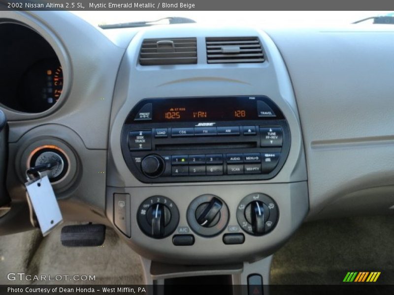 Mystic Emerald Metallic / Blond Beige 2002 Nissan Altima 2.5 SL