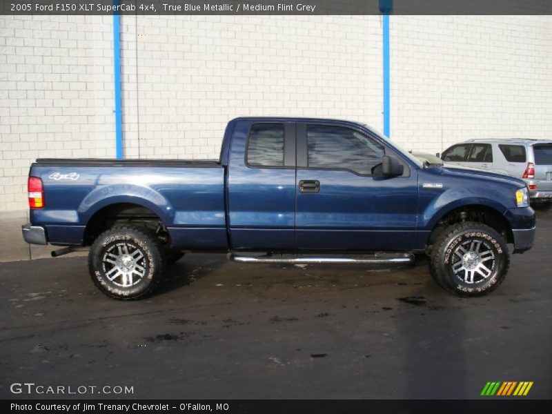 True Blue Metallic / Medium Flint Grey 2005 Ford F150 XLT SuperCab 4x4