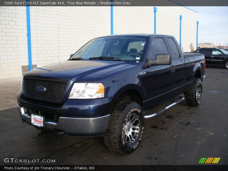 True Blue Metallic / Medium Flint Grey 2005 Ford F150 XLT SuperCab 4x4