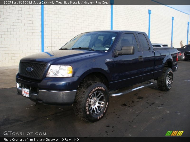 True Blue Metallic / Medium Flint Grey 2005 Ford F150 XLT SuperCab 4x4