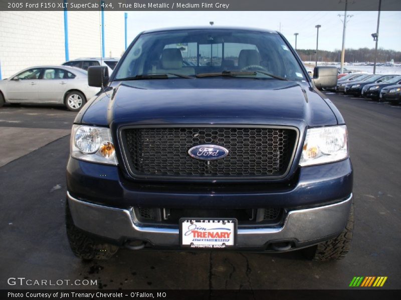 True Blue Metallic / Medium Flint Grey 2005 Ford F150 XLT SuperCab 4x4