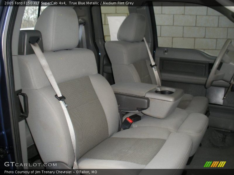 True Blue Metallic / Medium Flint Grey 2005 Ford F150 XLT SuperCab 4x4