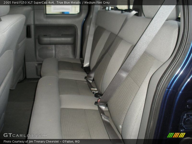 True Blue Metallic / Medium Flint Grey 2005 Ford F150 XLT SuperCab 4x4