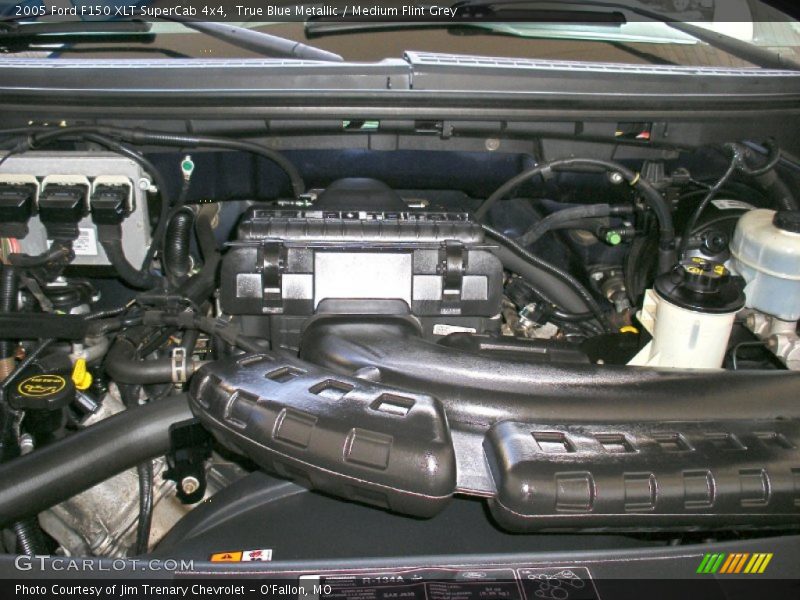 True Blue Metallic / Medium Flint Grey 2005 Ford F150 XLT SuperCab 4x4