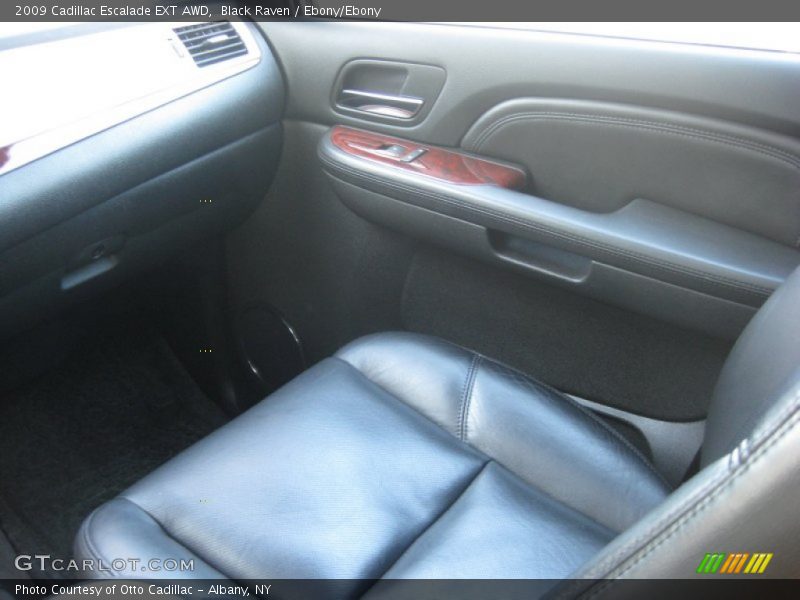 Black Raven / Ebony/Ebony 2009 Cadillac Escalade EXT AWD