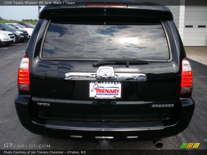 Black / Taupe 2006 Toyota 4Runner SR5 4x4