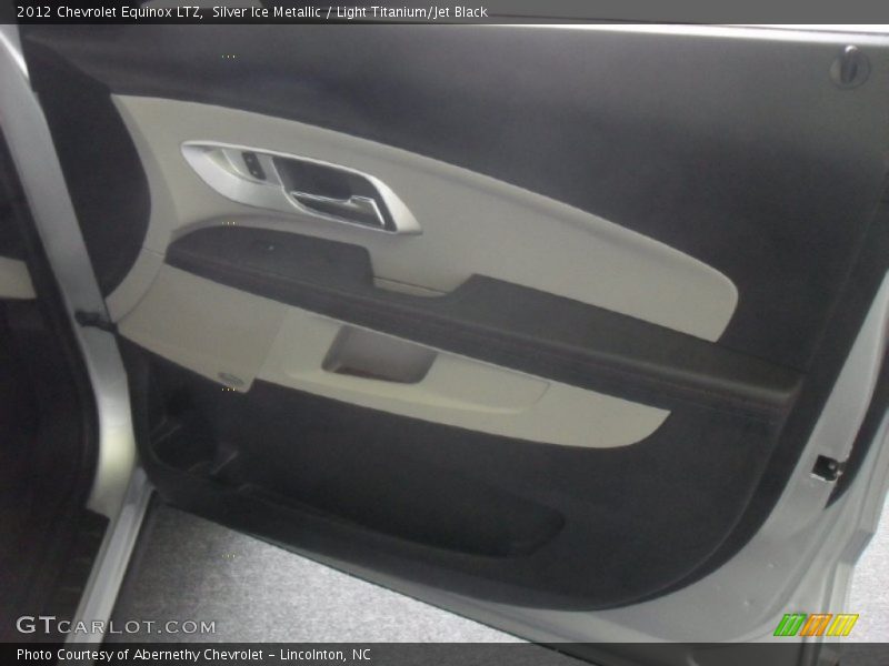 Silver Ice Metallic / Light Titanium/Jet Black 2012 Chevrolet Equinox LTZ