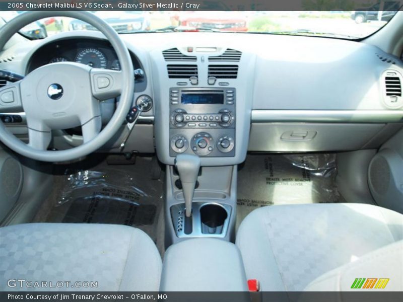 Galaxy Silver Metallic / Gray 2005 Chevrolet Malibu LS V6 Sedan