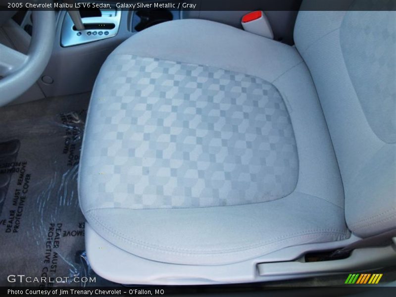 Galaxy Silver Metallic / Gray 2005 Chevrolet Malibu LS V6 Sedan