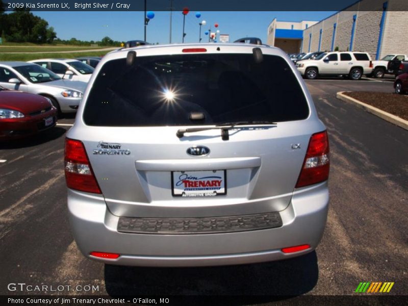 Bright Silver / Gray 2009 Kia Sorento LX
