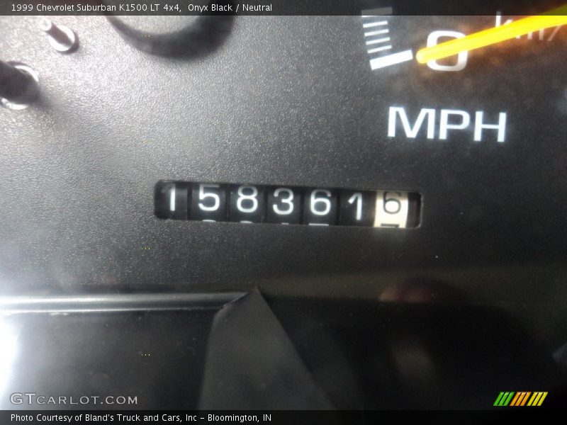 Onyx Black / Neutral 1999 Chevrolet Suburban K1500 LT 4x4