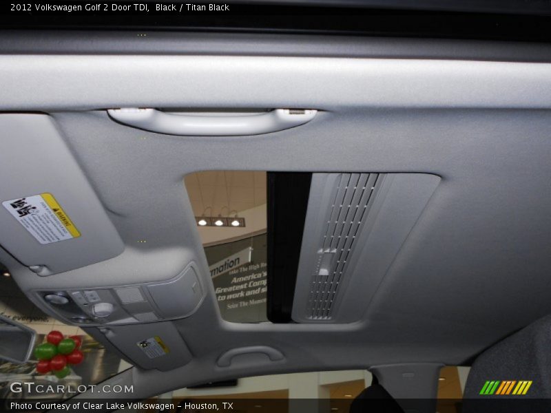 Black / Titan Black 2012 Volkswagen Golf 2 Door TDI