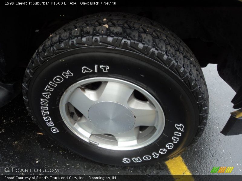  1999 Suburban K1500 LT 4x4 Wheel