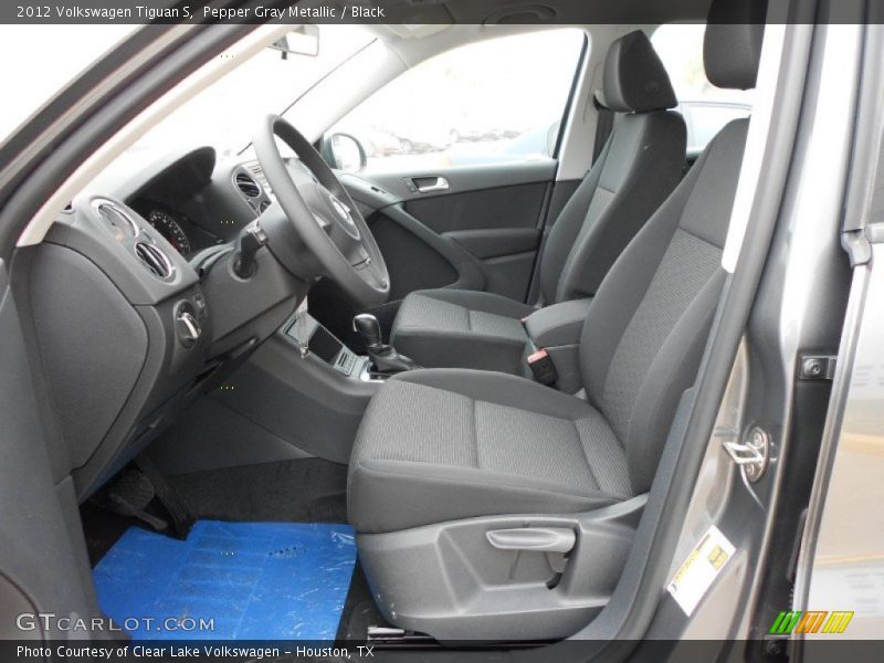 Pepper Gray Metallic / Black 2012 Volkswagen Tiguan S