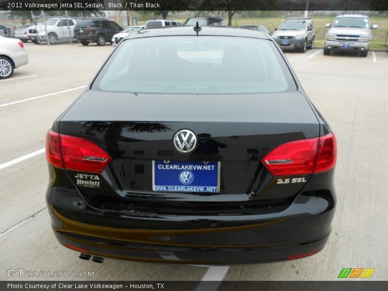 Black / Titan Black 2012 Volkswagen Jetta SEL Sedan