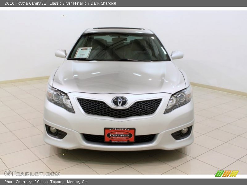 Classic Silver Metallic / Dark Charcoal 2010 Toyota Camry SE