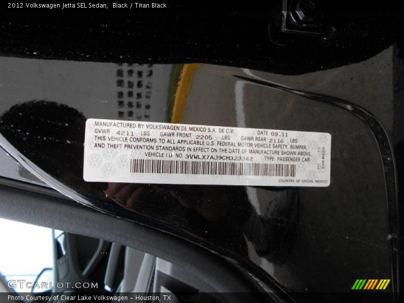 Black / Titan Black 2012 Volkswagen Jetta SEL Sedan