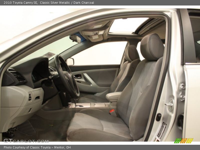 Classic Silver Metallic / Dark Charcoal 2010 Toyota Camry SE