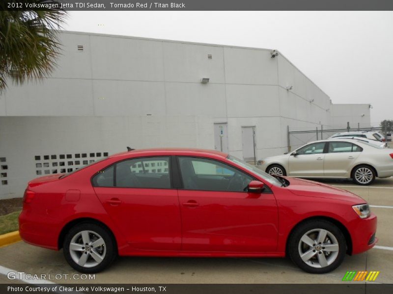 Tornado Red / Titan Black 2012 Volkswagen Jetta TDI Sedan