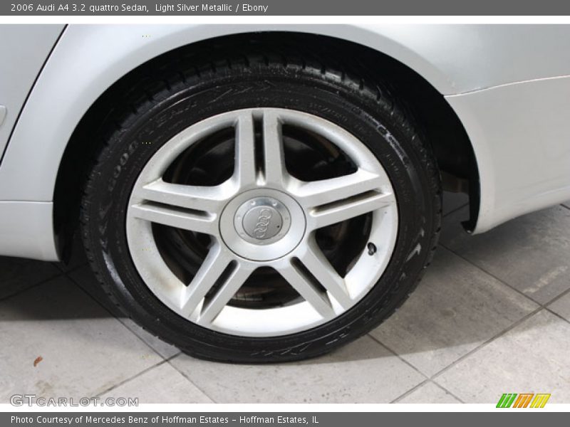  2006 A4 3.2 quattro Sedan Wheel