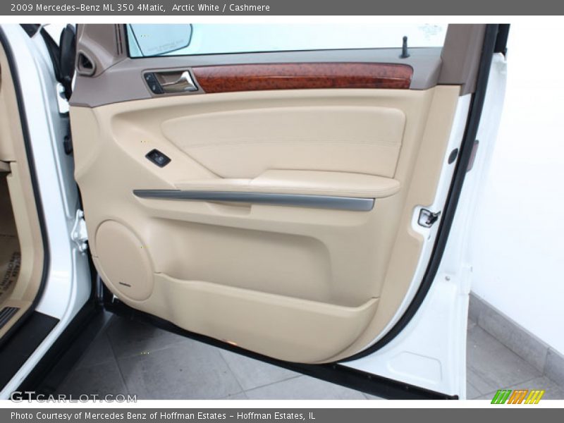 Arctic White / Cashmere 2009 Mercedes-Benz ML 350 4Matic