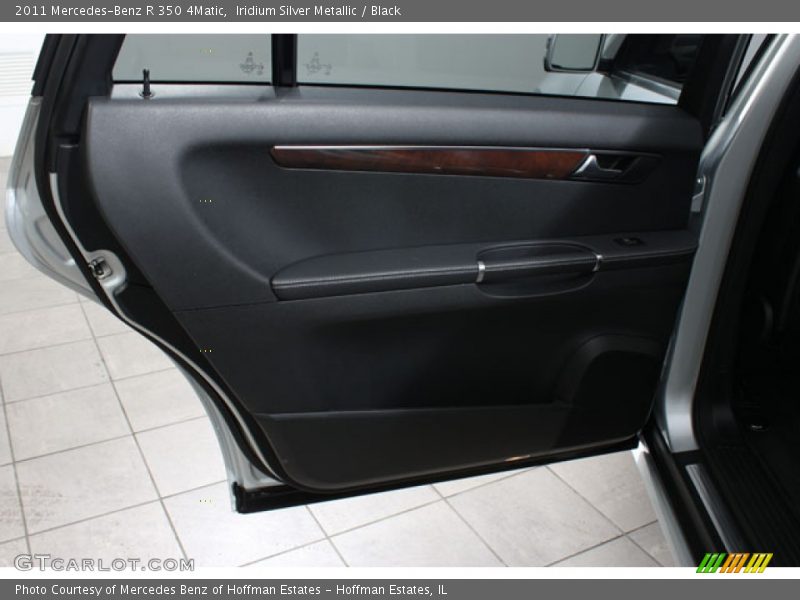 Iridium Silver Metallic / Black 2011 Mercedes-Benz R 350 4Matic