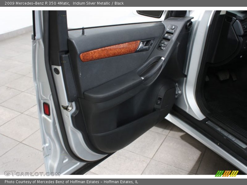 Iridium Silver Metallic / Black 2009 Mercedes-Benz R 350 4Matic
