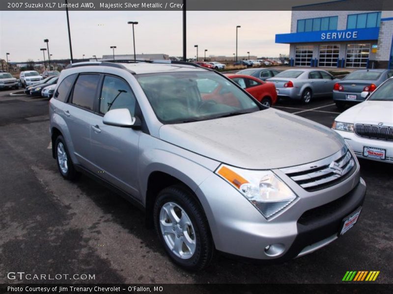 Majestic Silver Metallic / Grey 2007 Suzuki XL7 Limited AWD