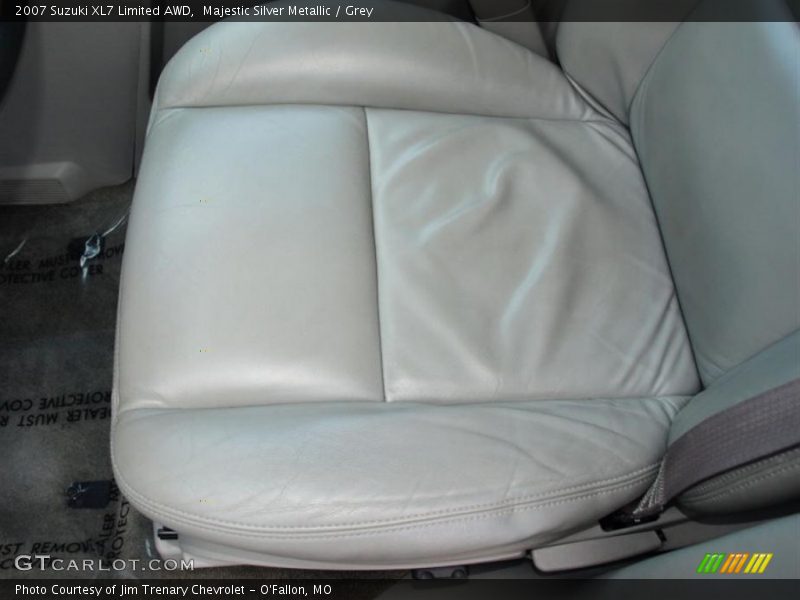 Majestic Silver Metallic / Grey 2007 Suzuki XL7 Limited AWD