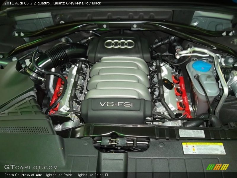 Quartz Grey Metallic / Black 2011 Audi Q5 3.2 quattro