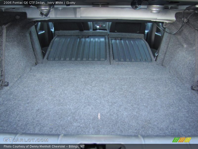 Ivory White / Ebony 2006 Pontiac G6 GTP Sedan