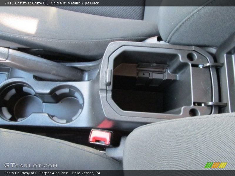 Gold Mist Metallic / Jet Black 2011 Chevrolet Cruze LT