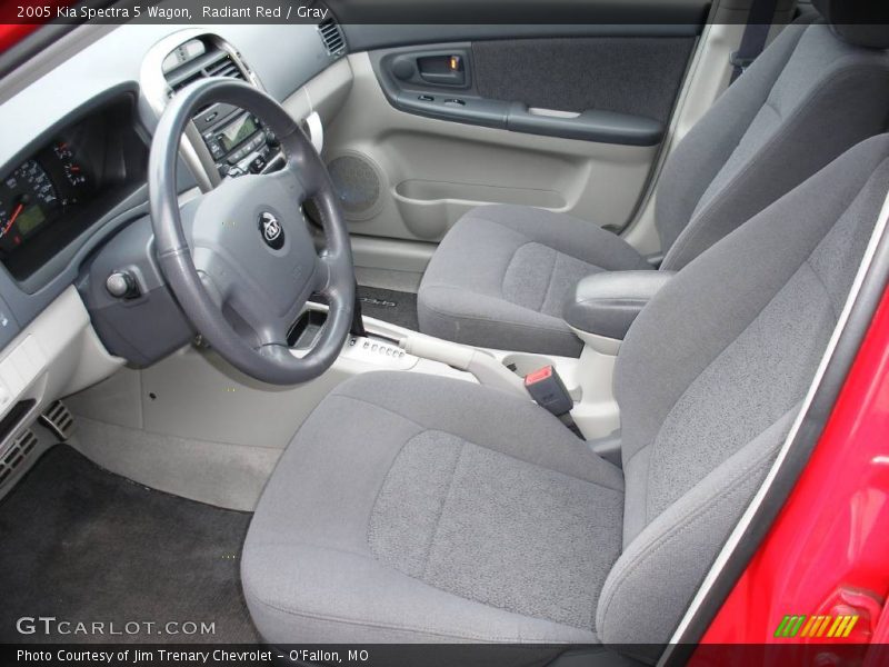  2005 Spectra 5 Wagon Gray Interior