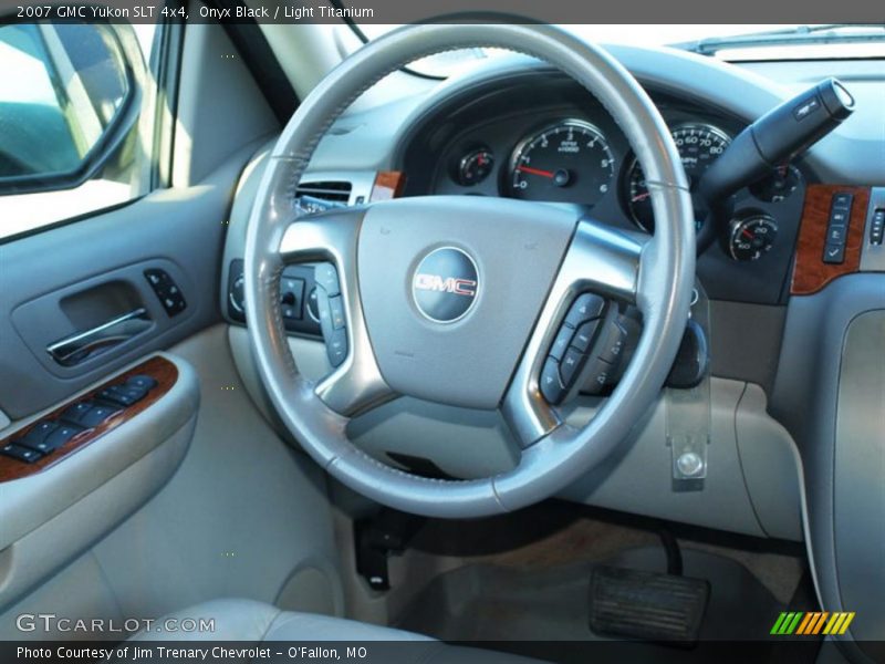 Onyx Black / Light Titanium 2007 GMC Yukon SLT 4x4