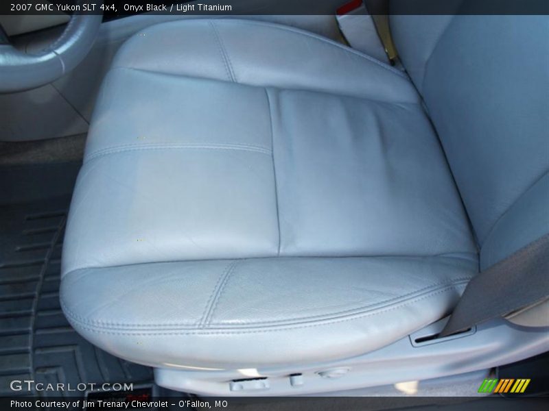 Onyx Black / Light Titanium 2007 GMC Yukon SLT 4x4