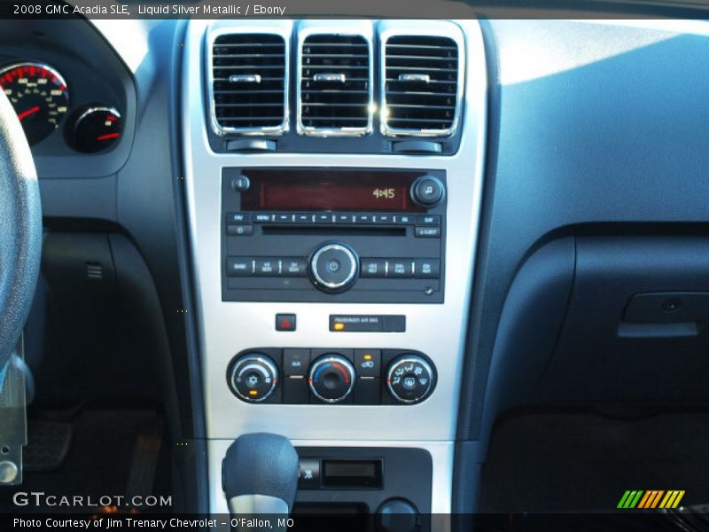 Liquid Silver Metallic / Ebony 2008 GMC Acadia SLE