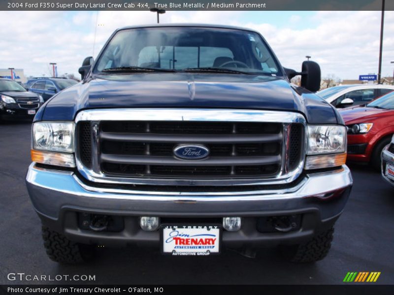 True Blue Metallic / Medium Parchment 2004 Ford F350 Super Duty Lariat Crew Cab 4x4