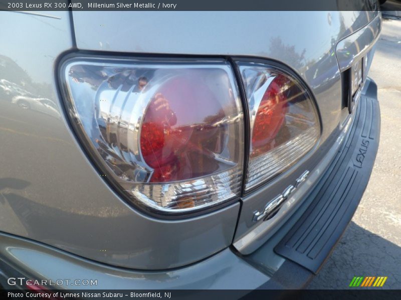 Millenium Silver Metallic / Ivory 2003 Lexus RX 300 AWD