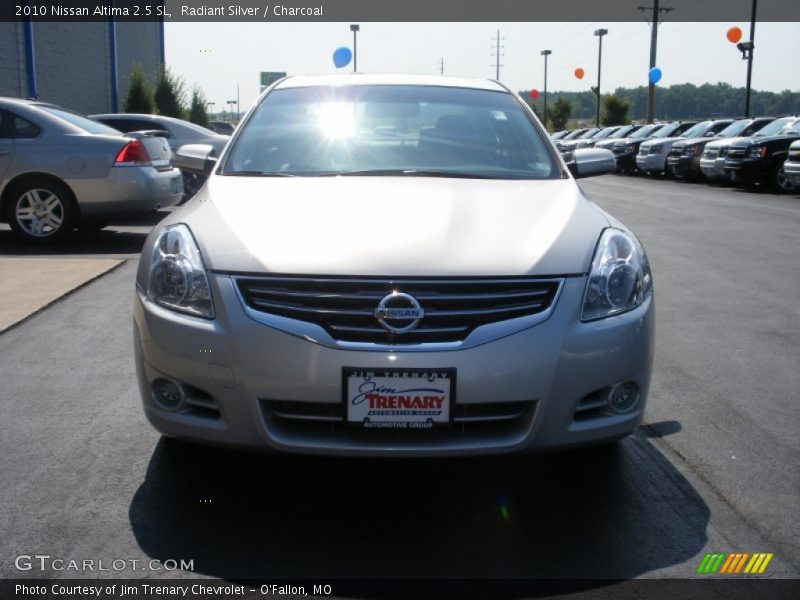 Radiant Silver / Charcoal 2010 Nissan Altima 2.5 SL