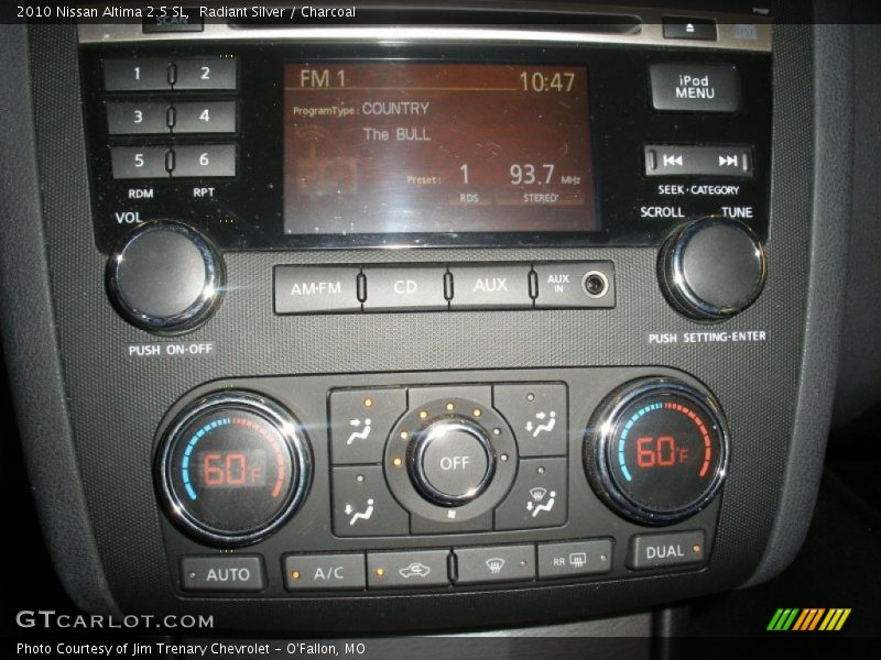 Radiant Silver / Charcoal 2010 Nissan Altima 2.5 SL