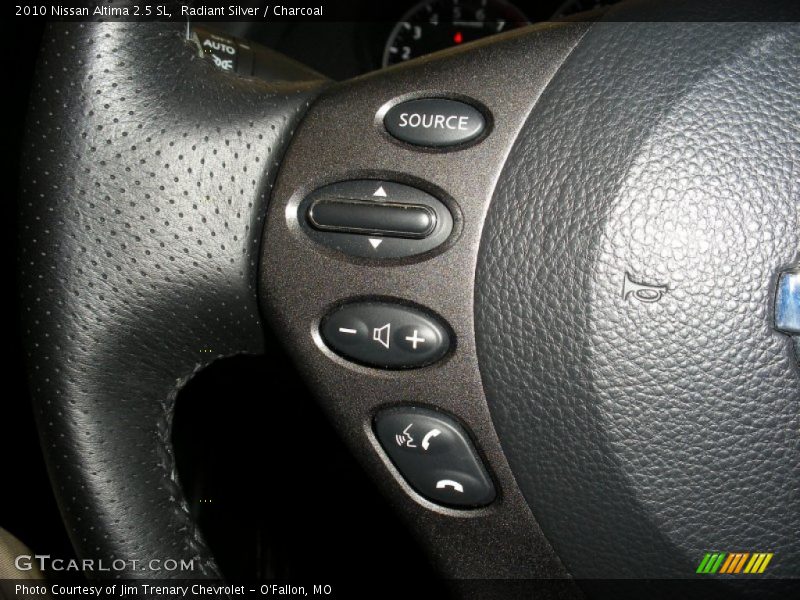 Radiant Silver / Charcoal 2010 Nissan Altima 2.5 SL
