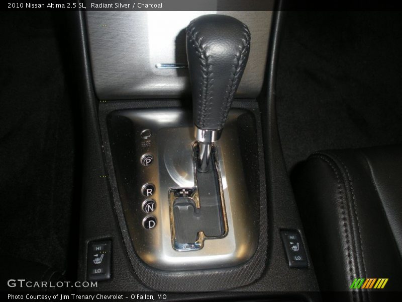 Radiant Silver / Charcoal 2010 Nissan Altima 2.5 SL