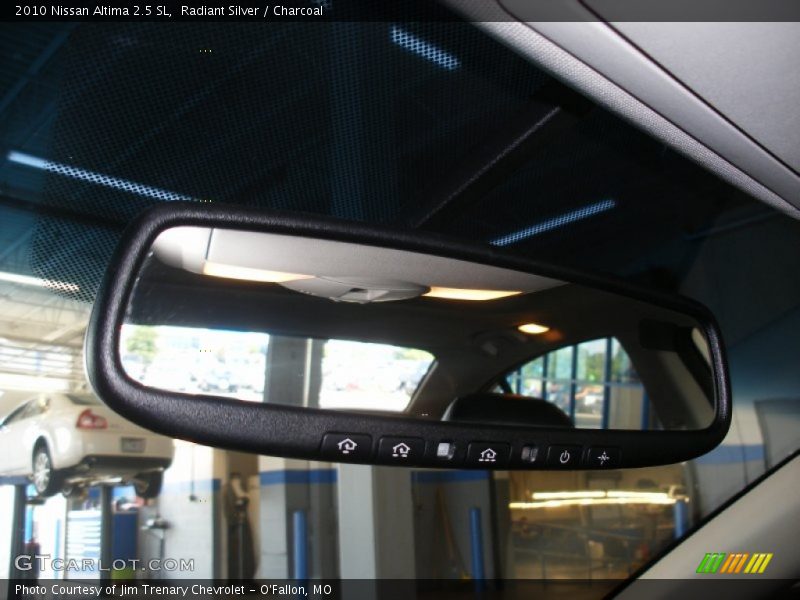 Radiant Silver / Charcoal 2010 Nissan Altima 2.5 SL