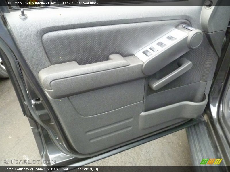 Black / Charcoal Black 2007 Mercury Mountaineer AWD