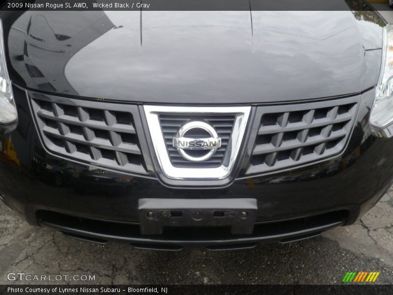 Wicked Black / Gray 2009 Nissan Rogue SL AWD