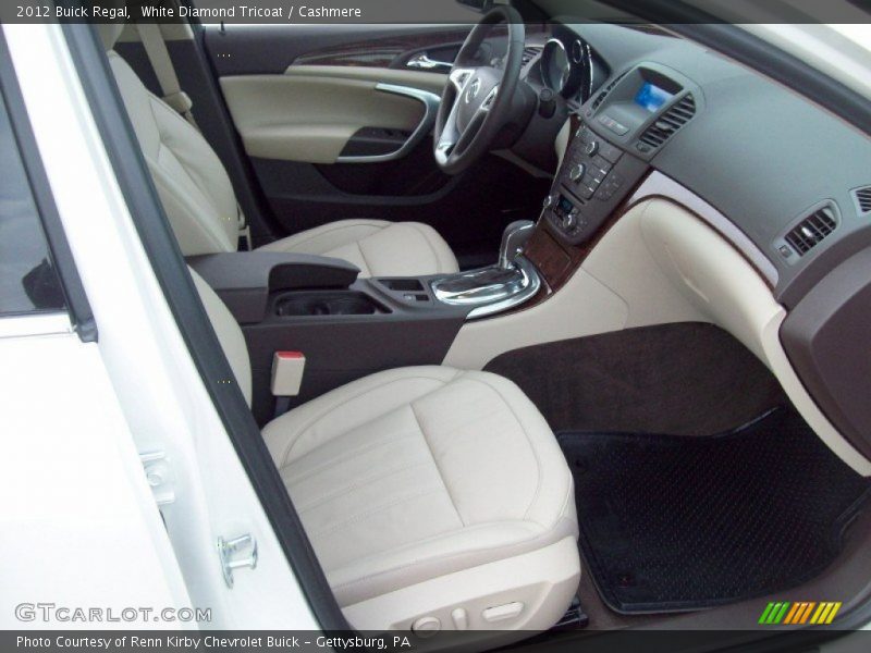 White Diamond Tricoat / Cashmere 2012 Buick Regal