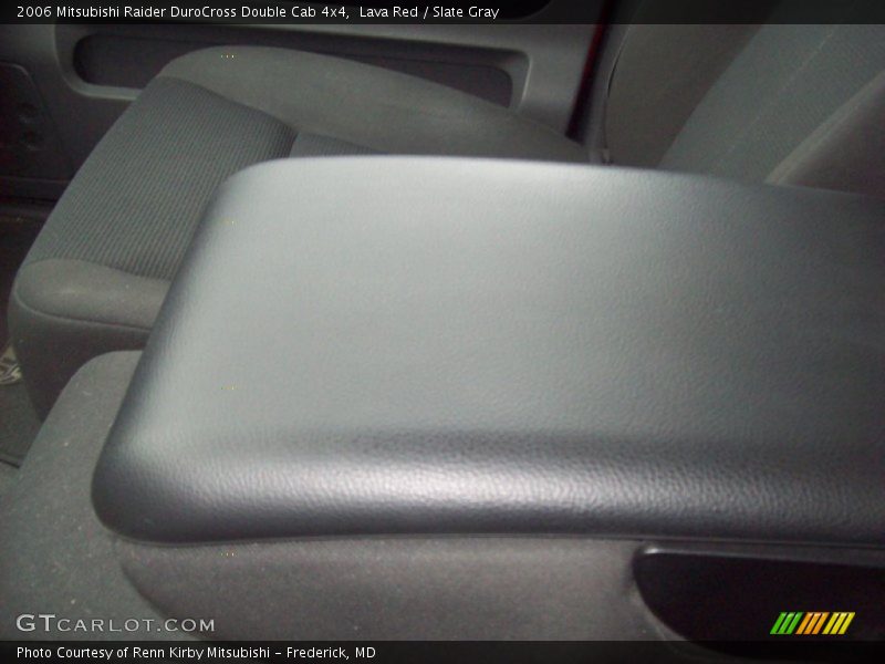Lava Red / Slate Gray 2006 Mitsubishi Raider DuroCross Double Cab 4x4