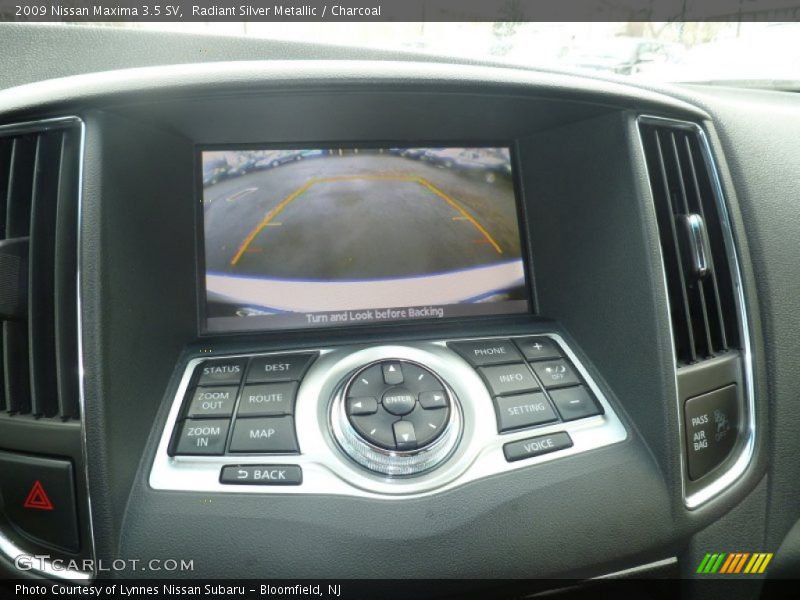 Radiant Silver Metallic / Charcoal 2009 Nissan Maxima 3.5 SV