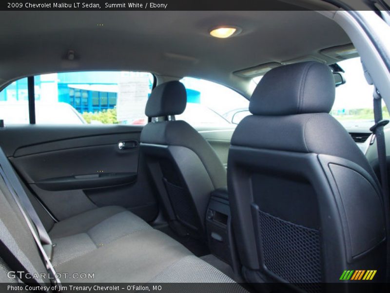 Summit White / Ebony 2009 Chevrolet Malibu LT Sedan