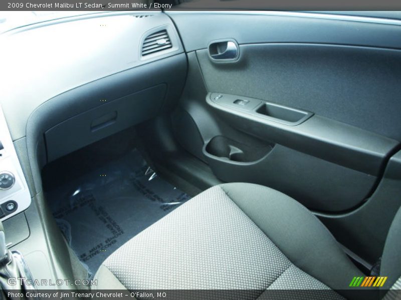 Summit White / Ebony 2009 Chevrolet Malibu LT Sedan